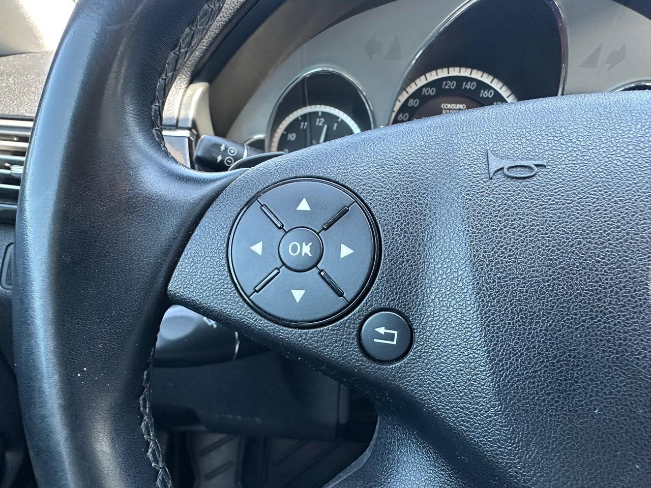 Mercedes-benz E 350 CDI BlueEFFICIENCY 4Matic Elegance