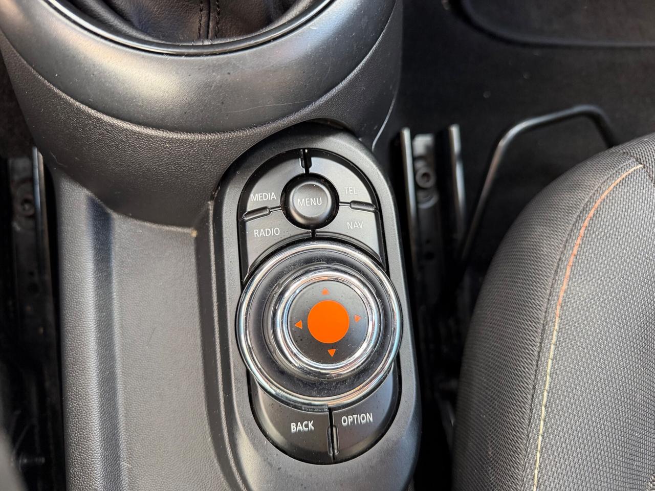 Mini 1.5 Cooper D 5 porte CAMBIO AUTOMATICO