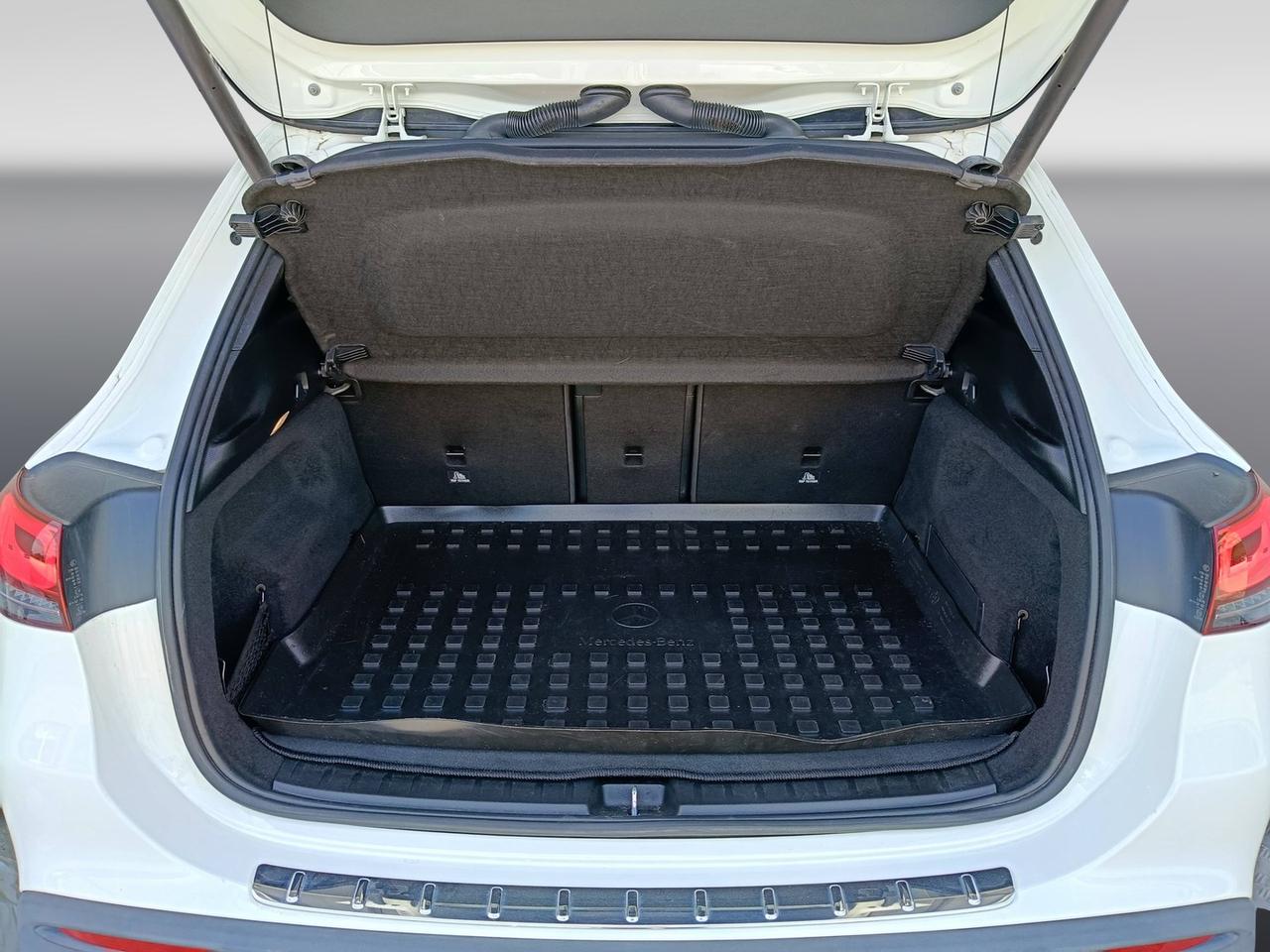 Mercedes-Benz EQA - H243 2021 - EQA 300 Sport 4matic