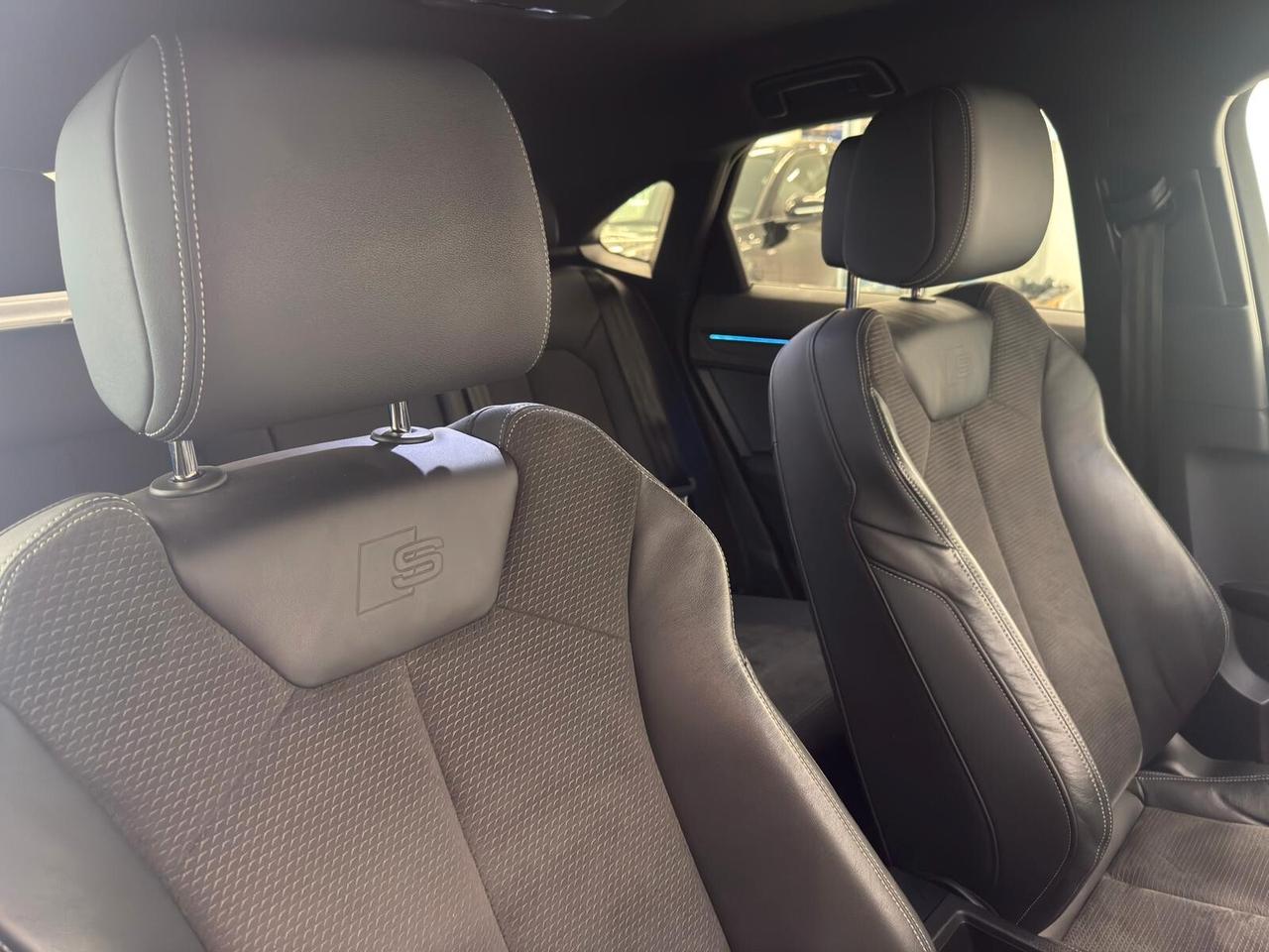 Audi Q3 Sportback TDI S tronic line edition