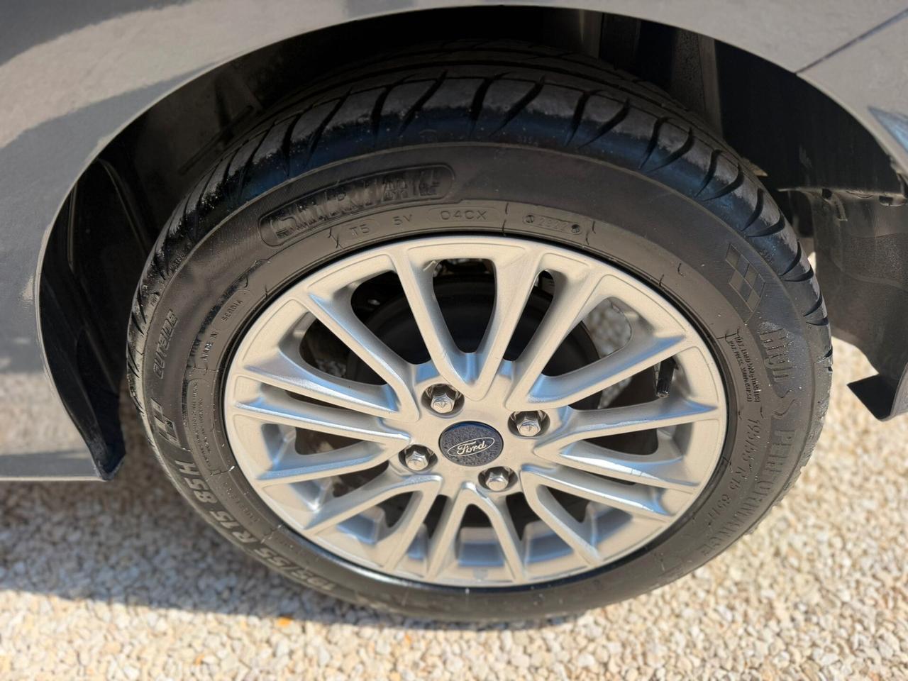 Ford Ka + 1.2 Unico Proprietario Neopatentati