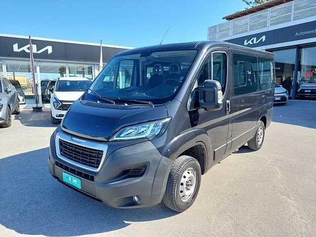 Peugeot Boxer 330 BlueHDi 120CV Combi Comfort