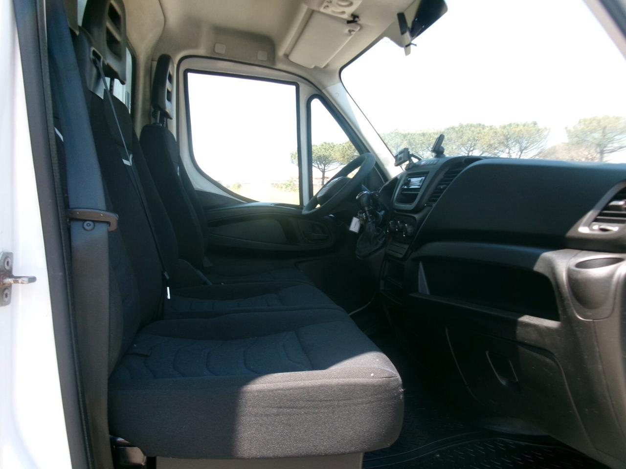 Iveco Daily 35C16 3000 160CV E6 FRIGO ATP FRCX -20° 01/2029 7 PEDANE