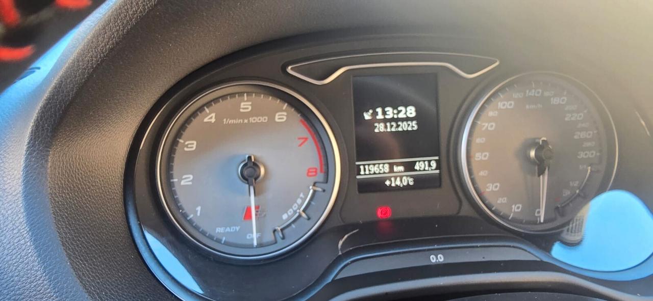 Audi Q2 SQ2 TFSI quattro S tronic sport attitude