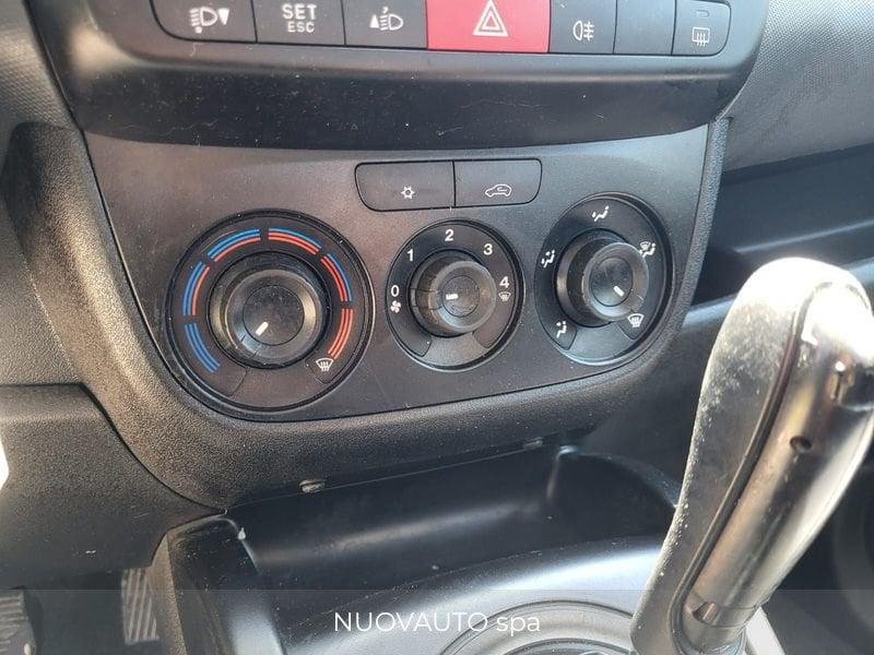 FIAT Doblò 1.6 Mjt 16v 90cv Dualogic Dynamic con rampa disabili