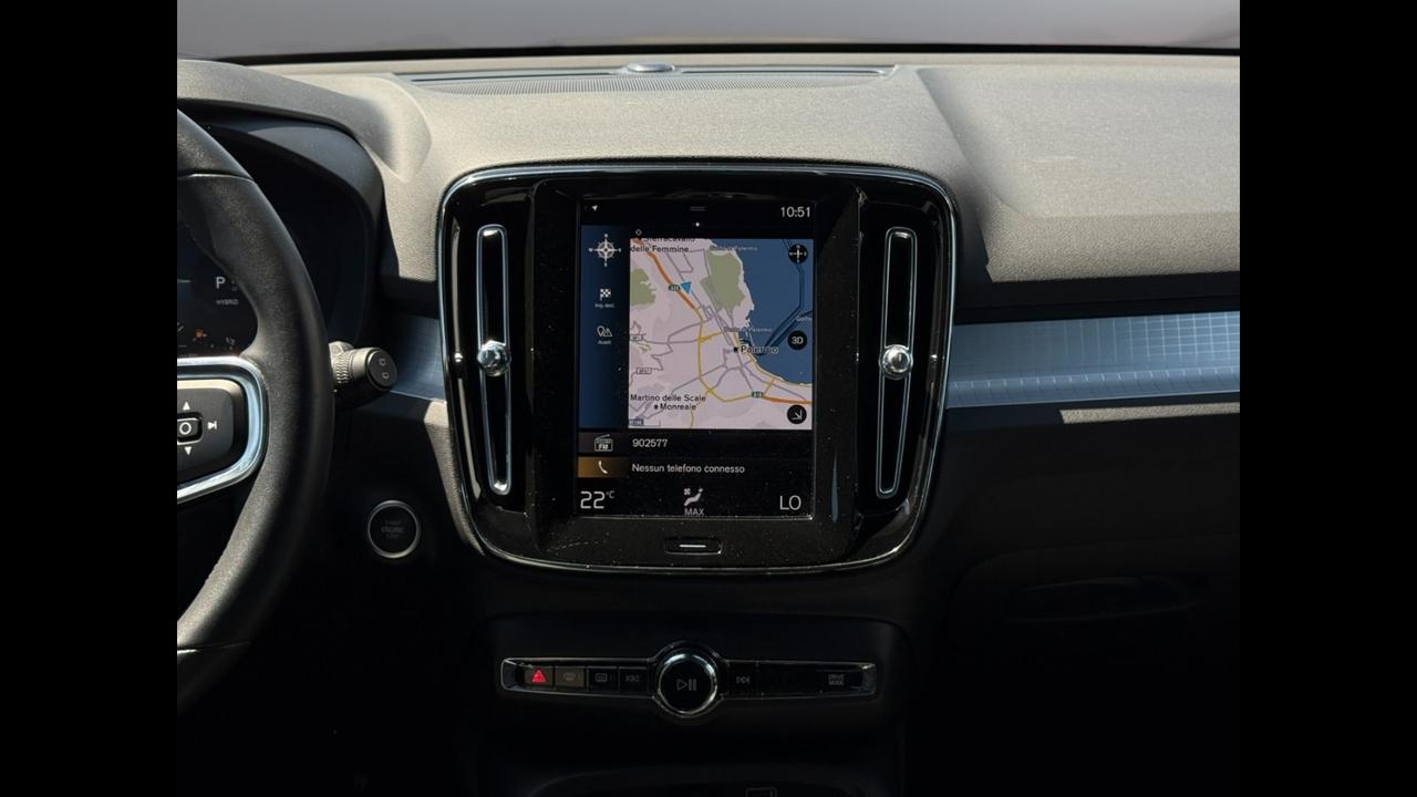 VOLVO XC40 2023 - XC40 1.5 t4 recharge phev Core auto