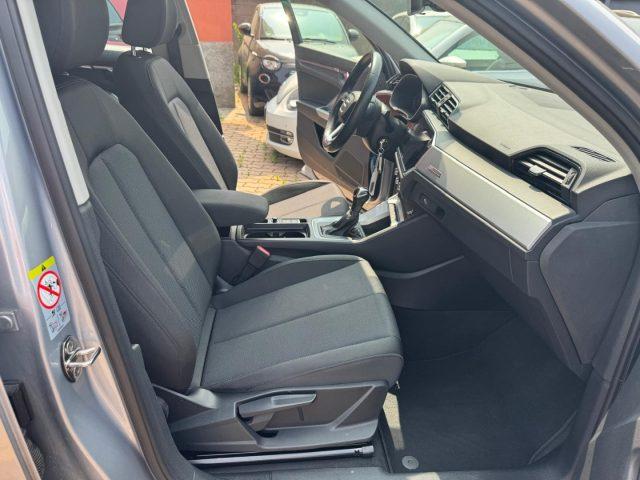 AUDI Q3 SPB 35 TFSI S tronic Business Plus