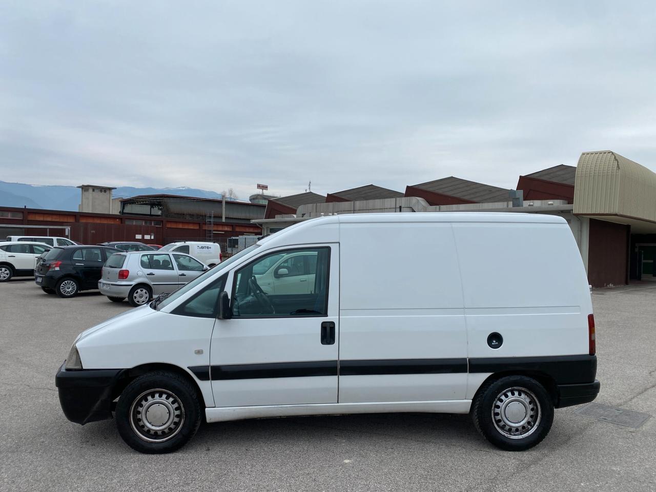 Fiat Scudo 2.0 JTD TESTATA DA FARE!!!