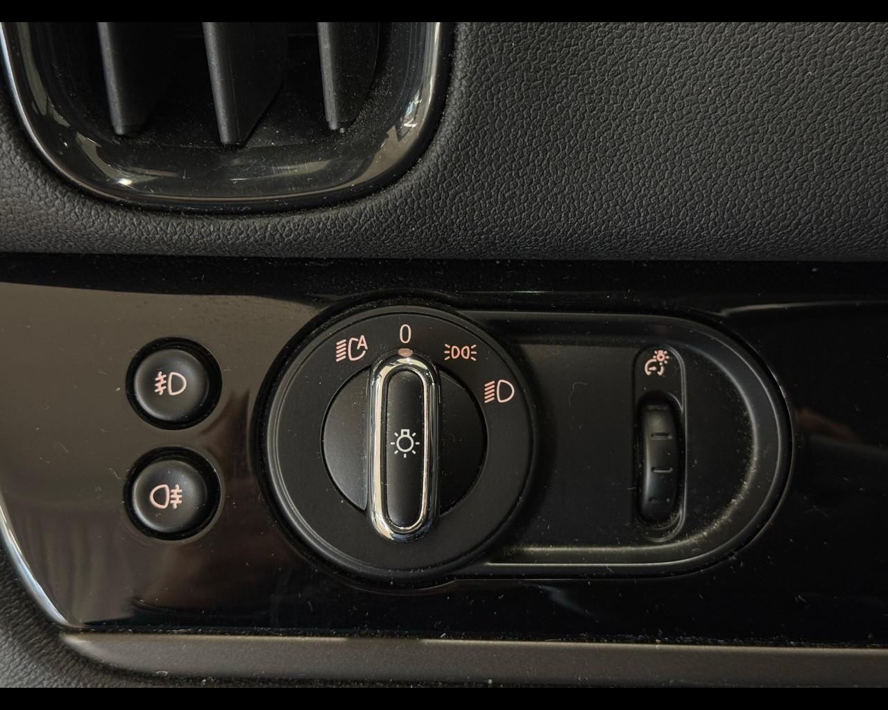 MINI Mini Countrym.(F60) - Mini 2.0 Cooper D Classic Countryman