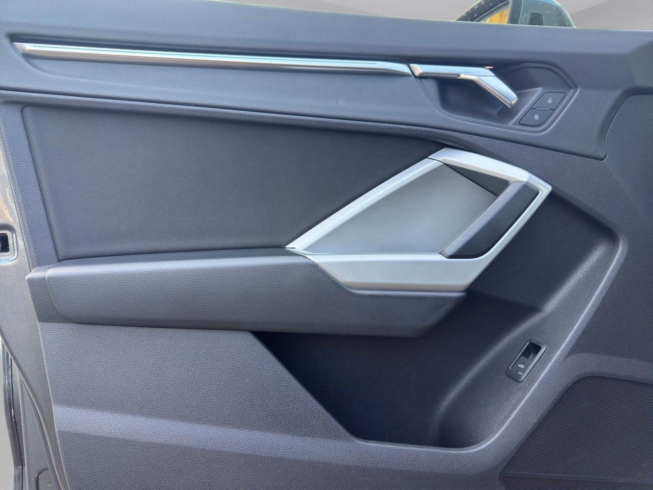 Audi Q3 2.0 TDI 150 CV S line Edition