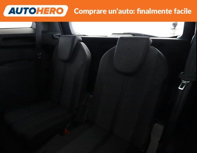 PEUGEOT 5008 BlueHDi 130 S&S EAT8 Active Pack