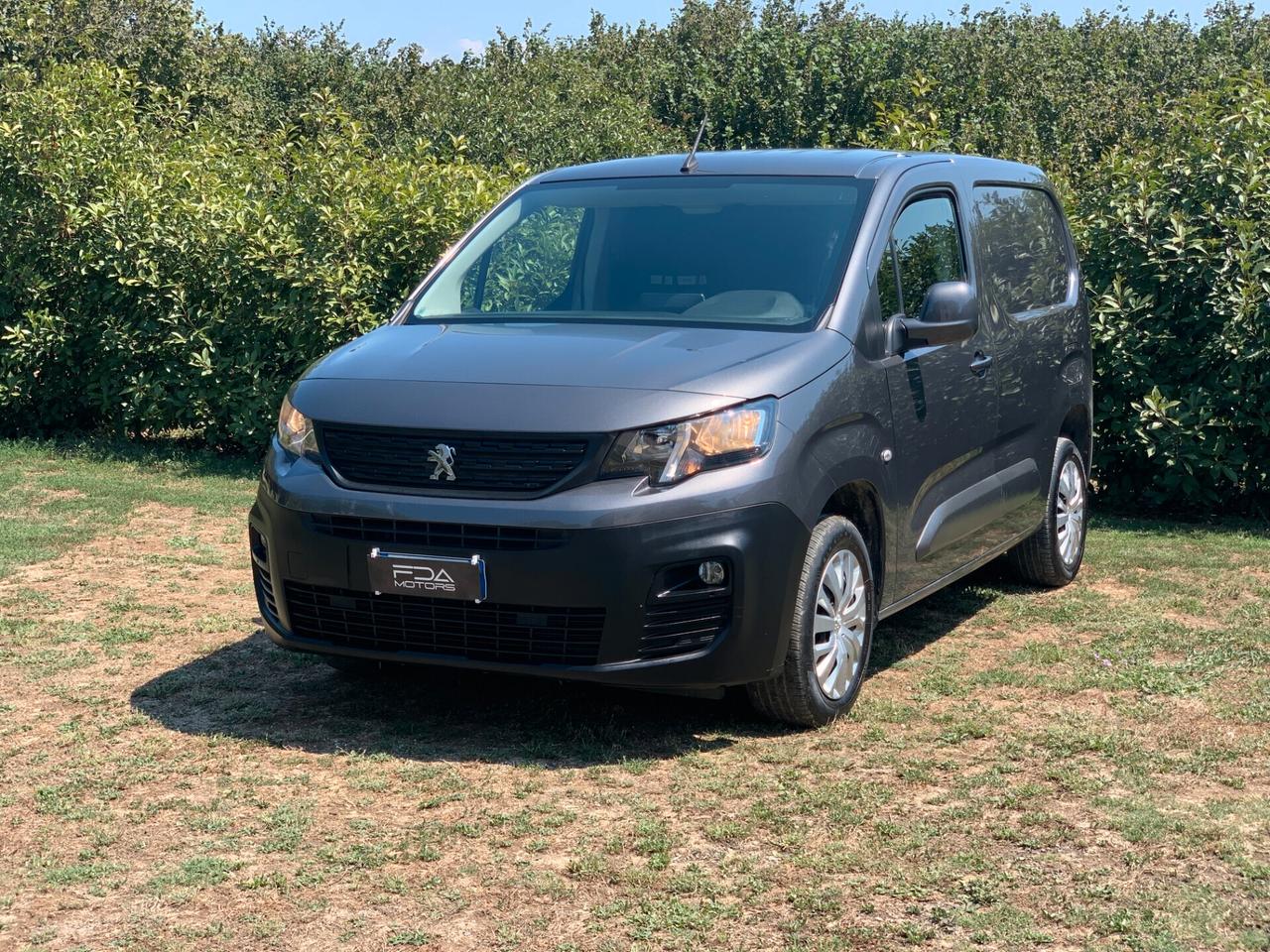 Peugeot Partner Bluehdi 100cv L1H1 3posti