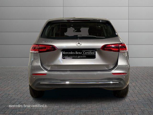 MERCEDES-BENZ B 180 d Automatic Sport