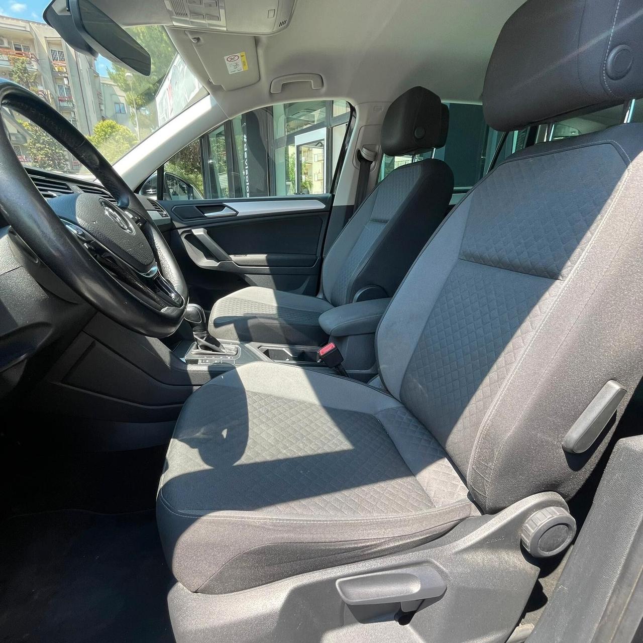 Volkswagen Tiguan 2.0 TDI 150 CV SCR DSG R-Line