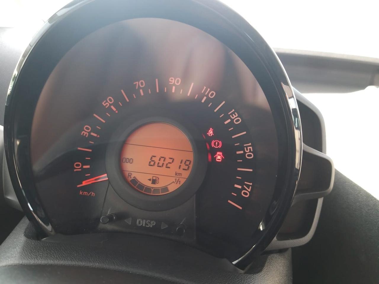 Peugeot 108 VTi 68 5 porte Active TOP!