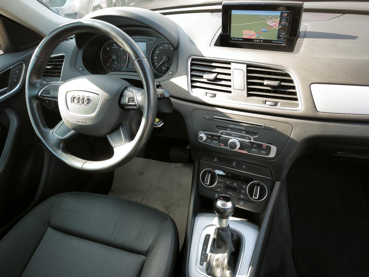 Audi Q3 2.0 TDI 150 CV S tronic Business