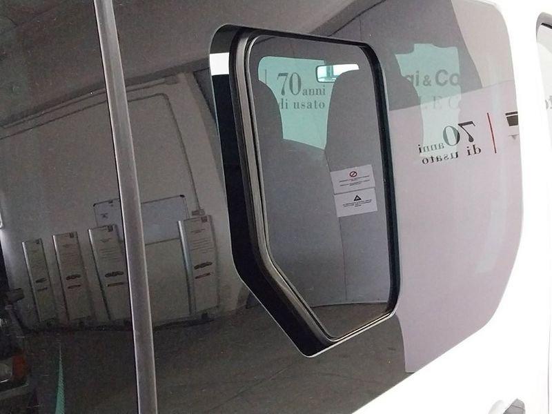 Nissan Primastar PRIM BUS L1H1 27Q 150CV AUT - X1