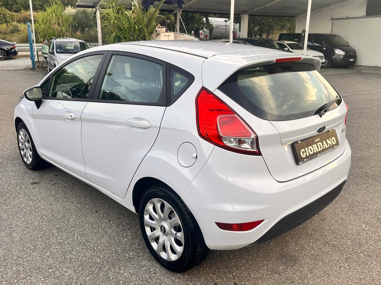 Ford Fiesta 1.4 5p GPL Titanium