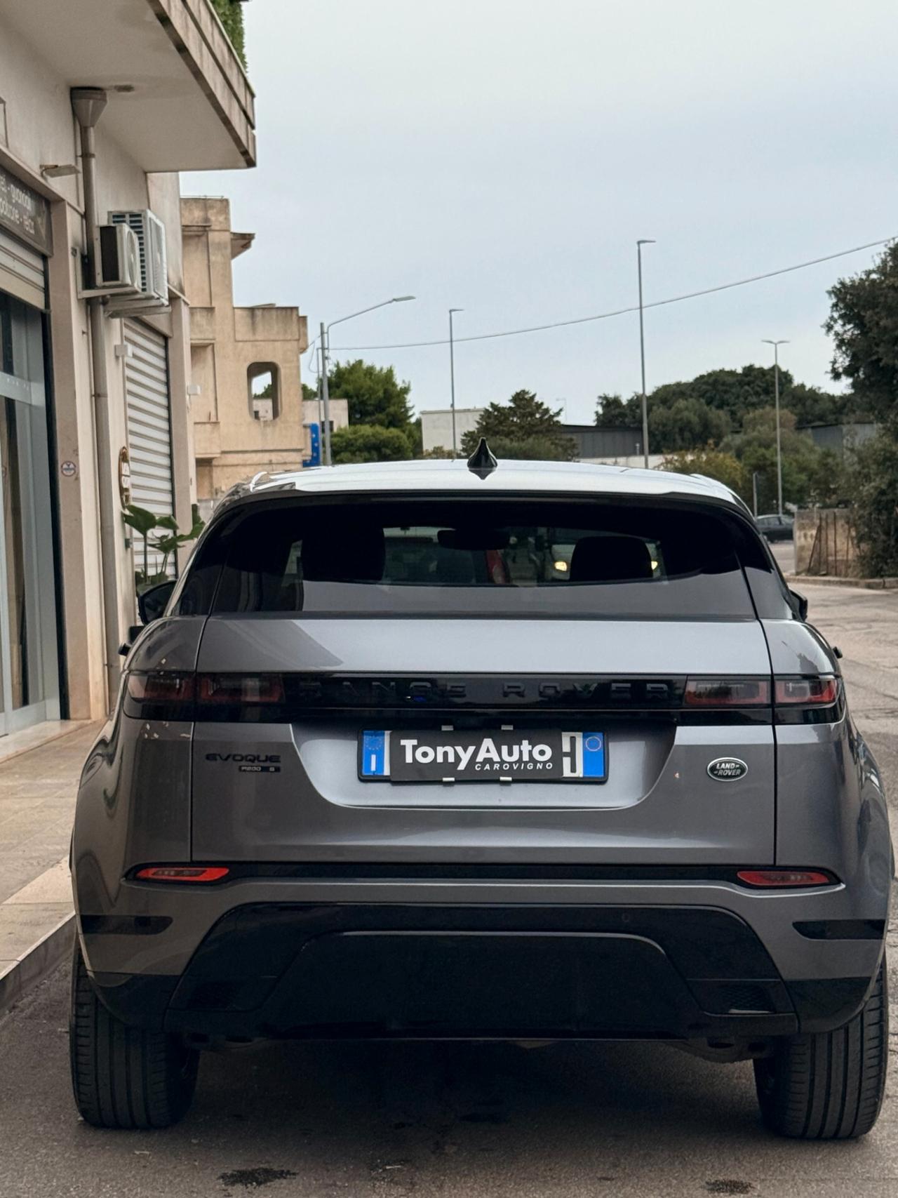 Land Rover Range Evoque 2.0d i4 mhev R-Dynamic 204cv auto NAVI,TELECAMERA,APPLE CARPLAY,VIRTUAL COCKPIT,ANDROID AUTO,INTERNI