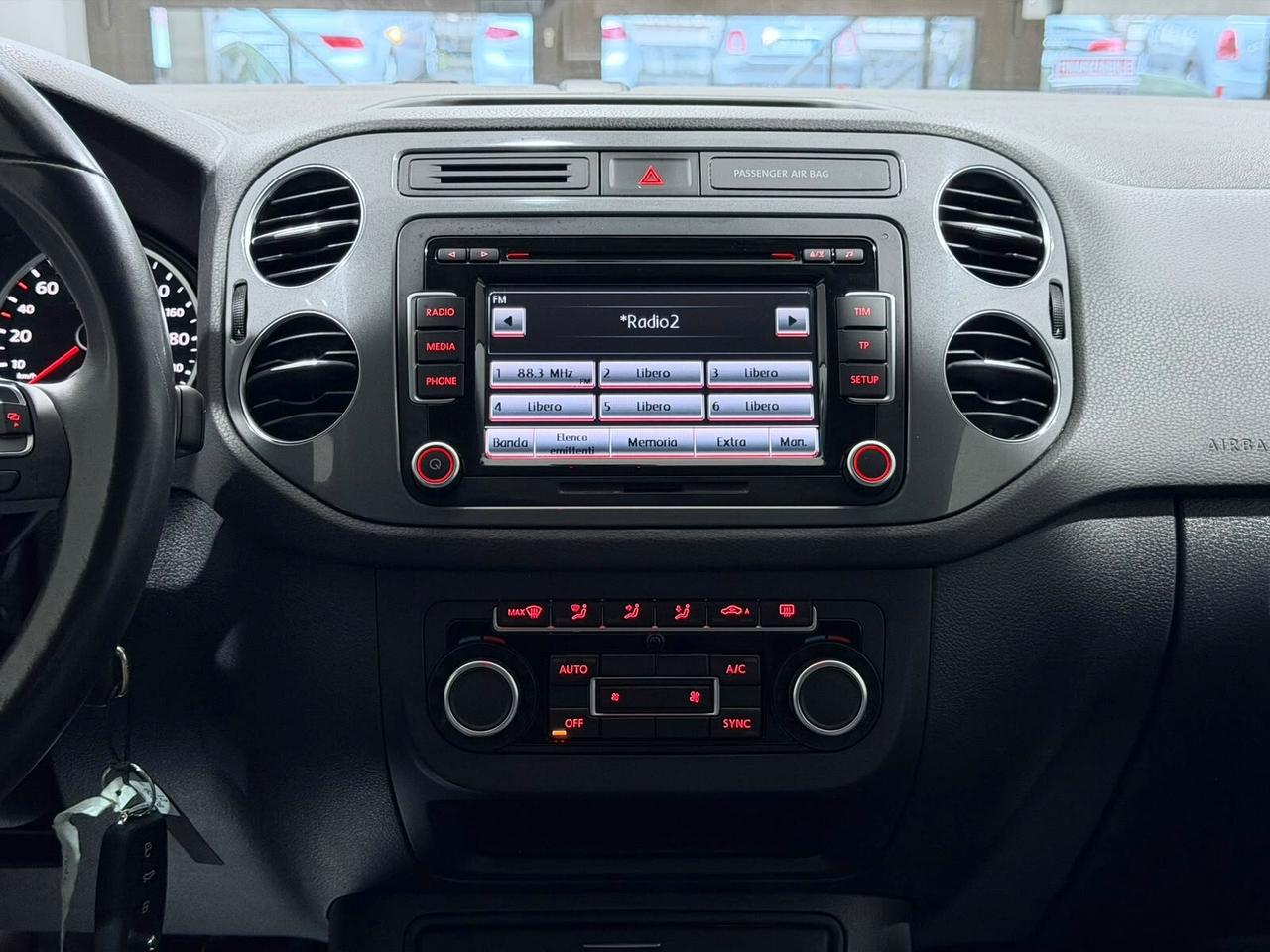 VW TIGUAN 2.0TDI 110CV SOLO 53.000km 1HANDE