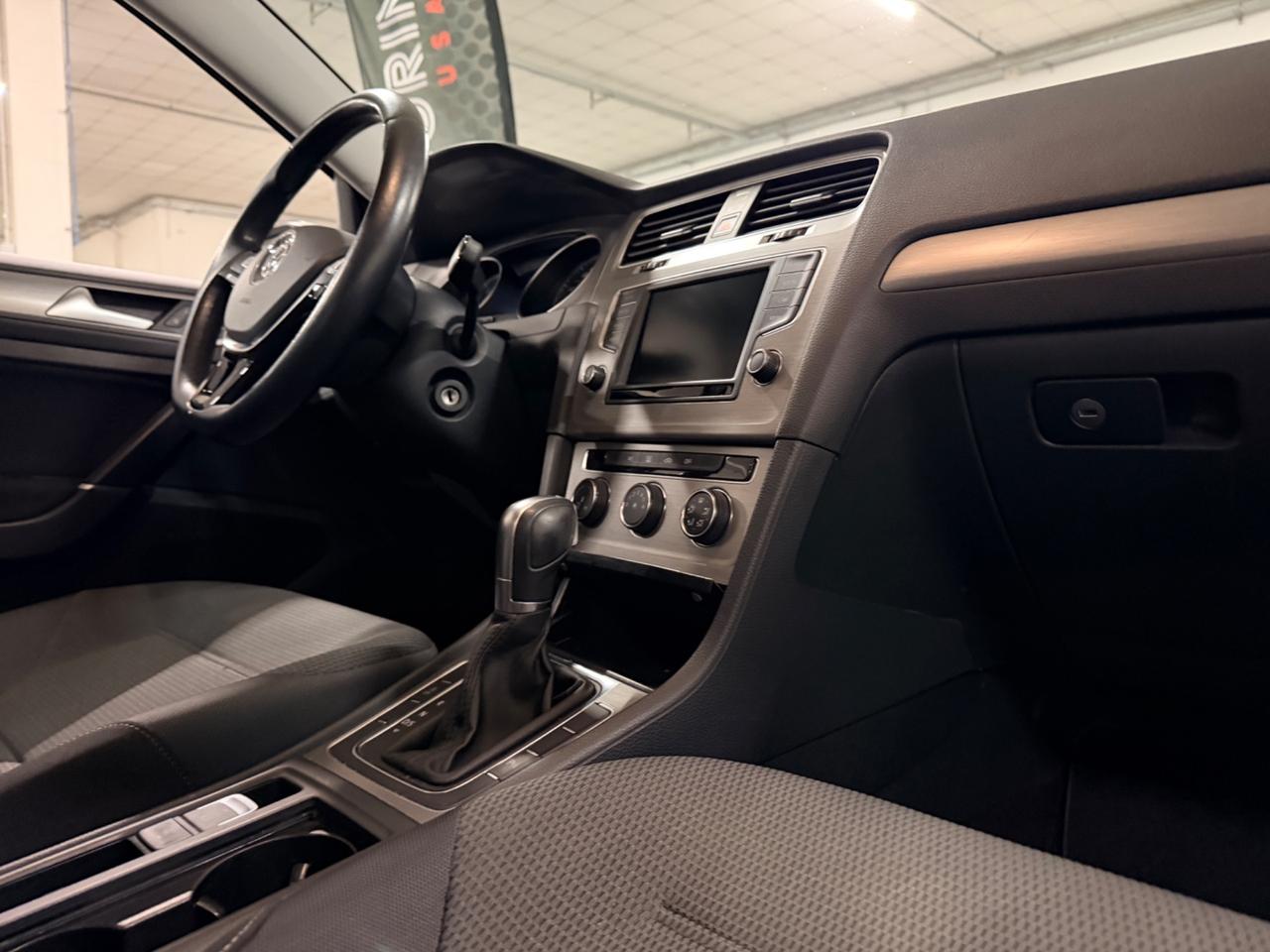 Volkswagen Golf 1.4 TGI DSG 5p. Executive BlueMotion