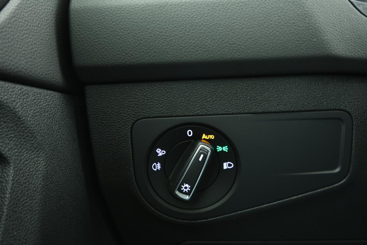 VOLKSWAGEN Tiguan 1.5 tsi Elegance 150cv dsg CAMERA+ACC+APP CONNECT