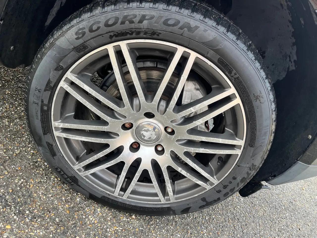 Porsche Cayenne 3.2 250cv Tipronic ASI + CRS a libretto