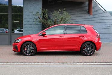 VOLKSWAGEN Golf GTI Performance 2.0 TSI DSG HONEY-TETTO-DYNAUDIO