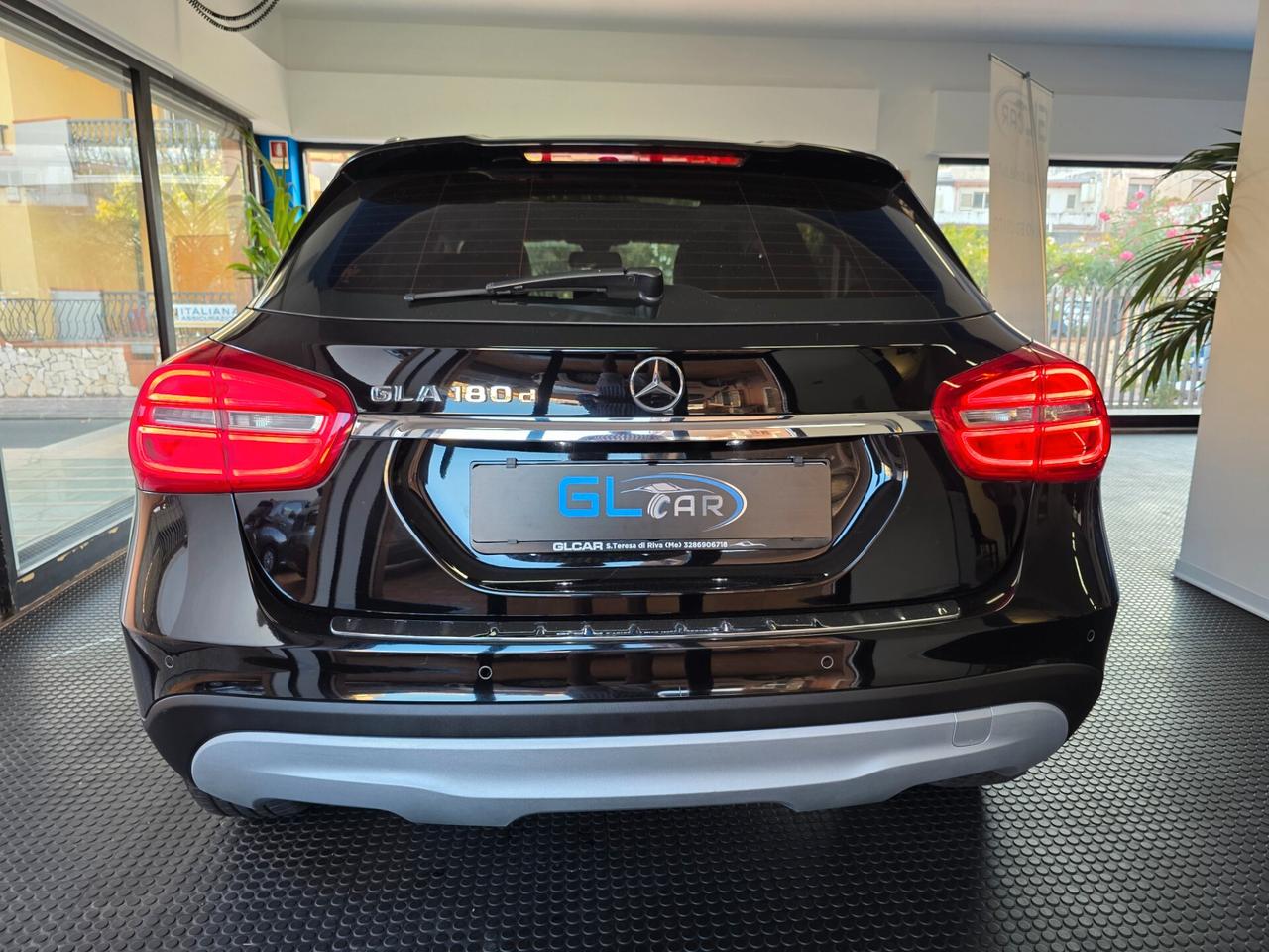 Mercedes-benz GLA180d Sport TETTO 89000km