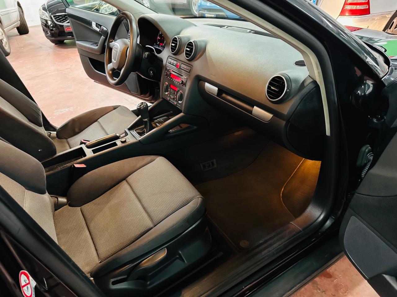 Audi A3 1.9 TDI 105CV SportBack