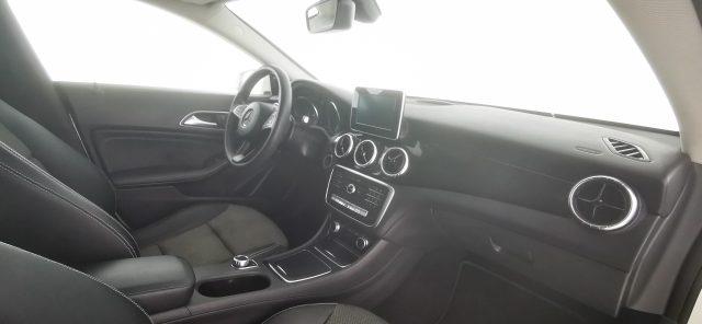 MERCEDES-BENZ CLA 200 d S.W. Automatic Sport