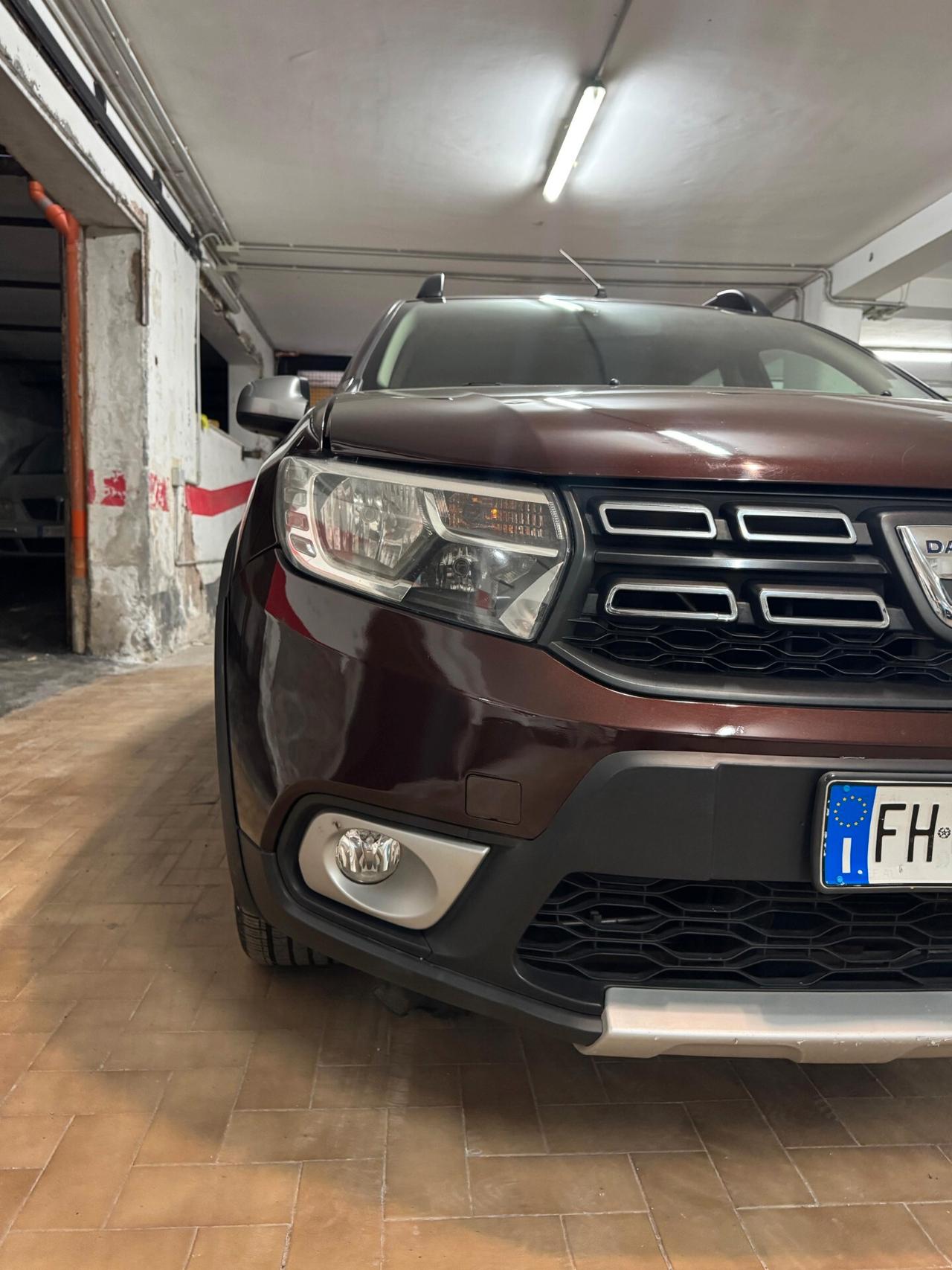 DACIA SANDERO STEPWAY 1.5 dCi – UNICO PROPRIETARIO – CONDIZIONI DA VETRINA!