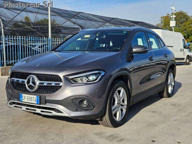 MERCEDES-BENZ GLA 250 GLA e phev (eq-power) Business Extra auto - GP698T