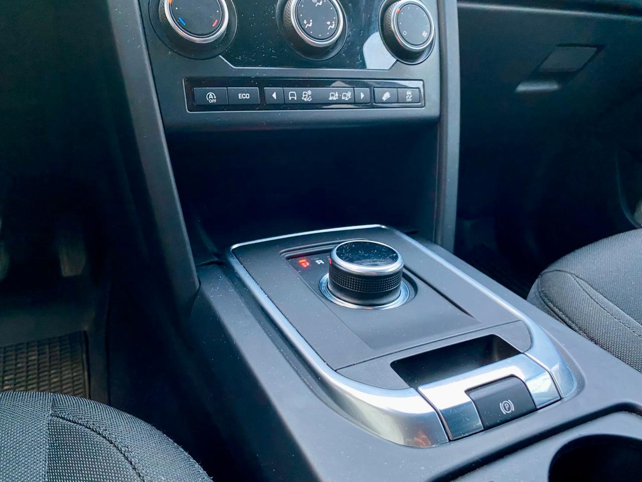 Land Rover Discovery Sport 2.0 td4 Pure awd 150cv auto TAGLIANDI LAND ROVER