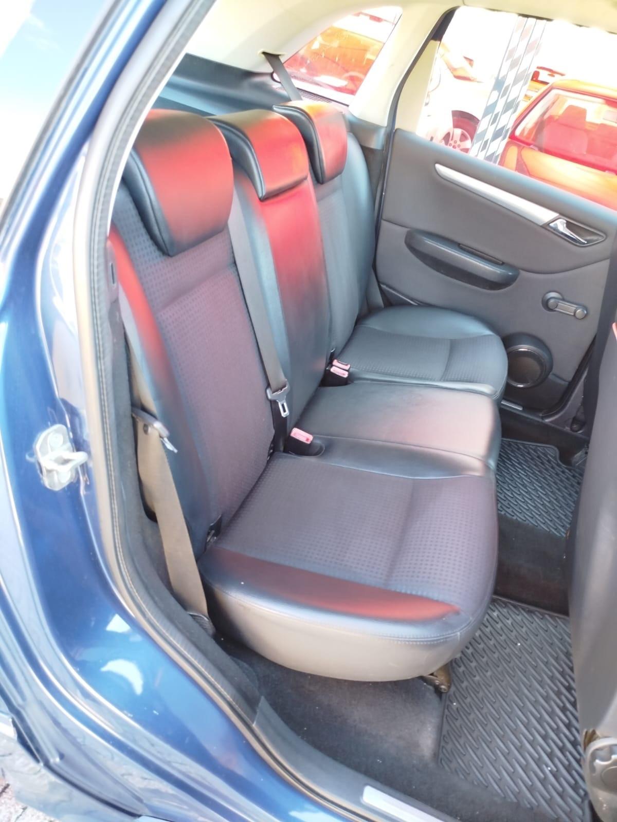 Mercedes-benz B 180 NGT BlueEFFICIENCY Executive