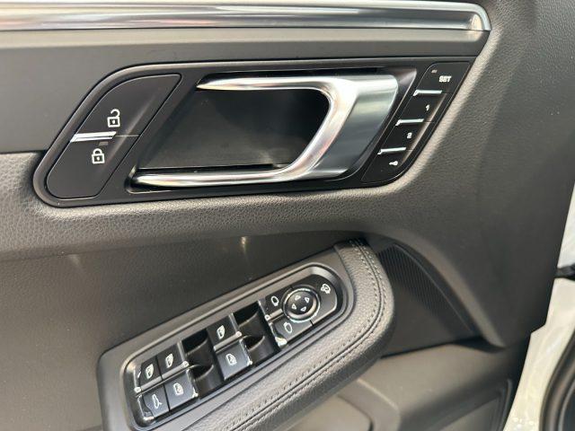 PORSCHE Macan 2.0 PDK-21"-Tetto-Scarichi-PASM-PDLS- FULL ADAS