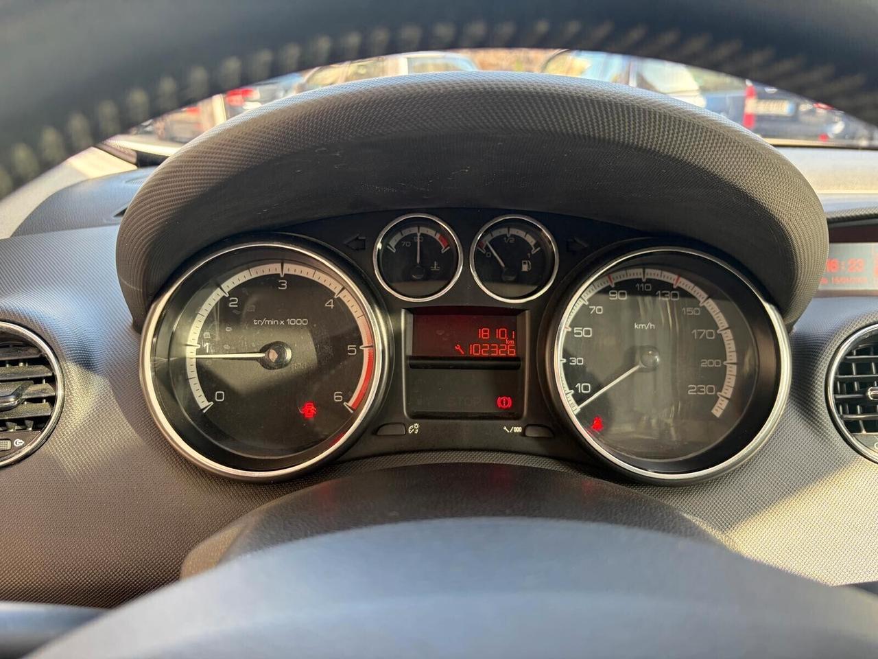 Peugeot 308 1.6 HDi 110CV PARI AL NUOVO GARANTITA