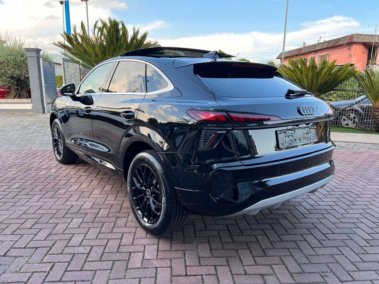 AUDI Q3 ACCONTO €23.765 NOLEGGIO/RISCATTO NOSCORING