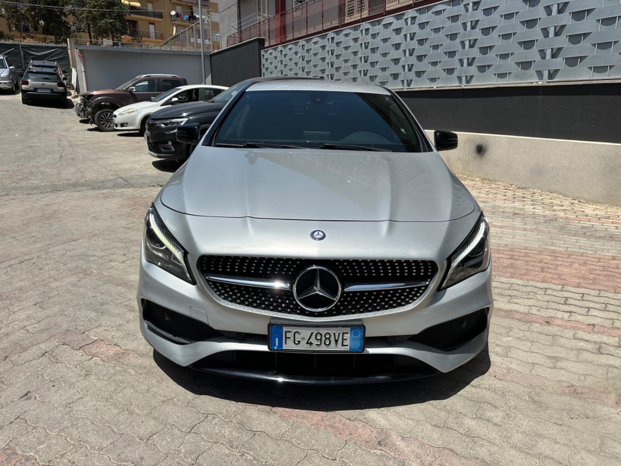 Mercedes-benz CLA 200 d Automatic Premium 2017