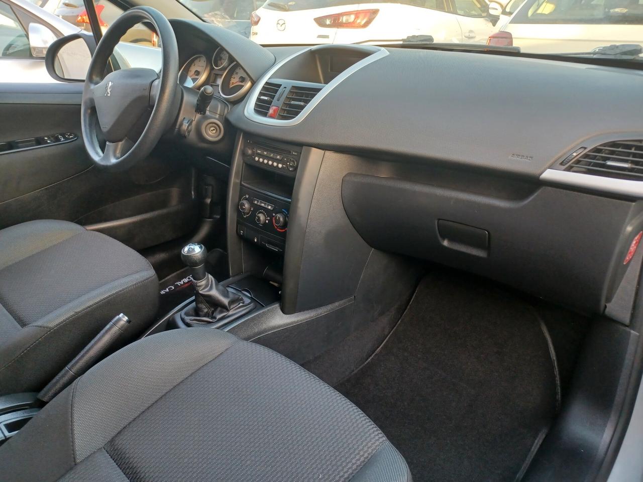 Peugeot 207 1.4 Benzina S.W. ANNO 2011