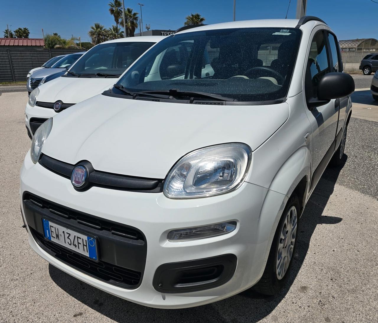 Fiat Panda S&S Lounge - AUTOMATICA - PARI AL NUOVO -