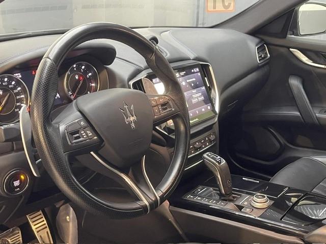 Maserati Ghibli L4 330 CV MHEV Gransport