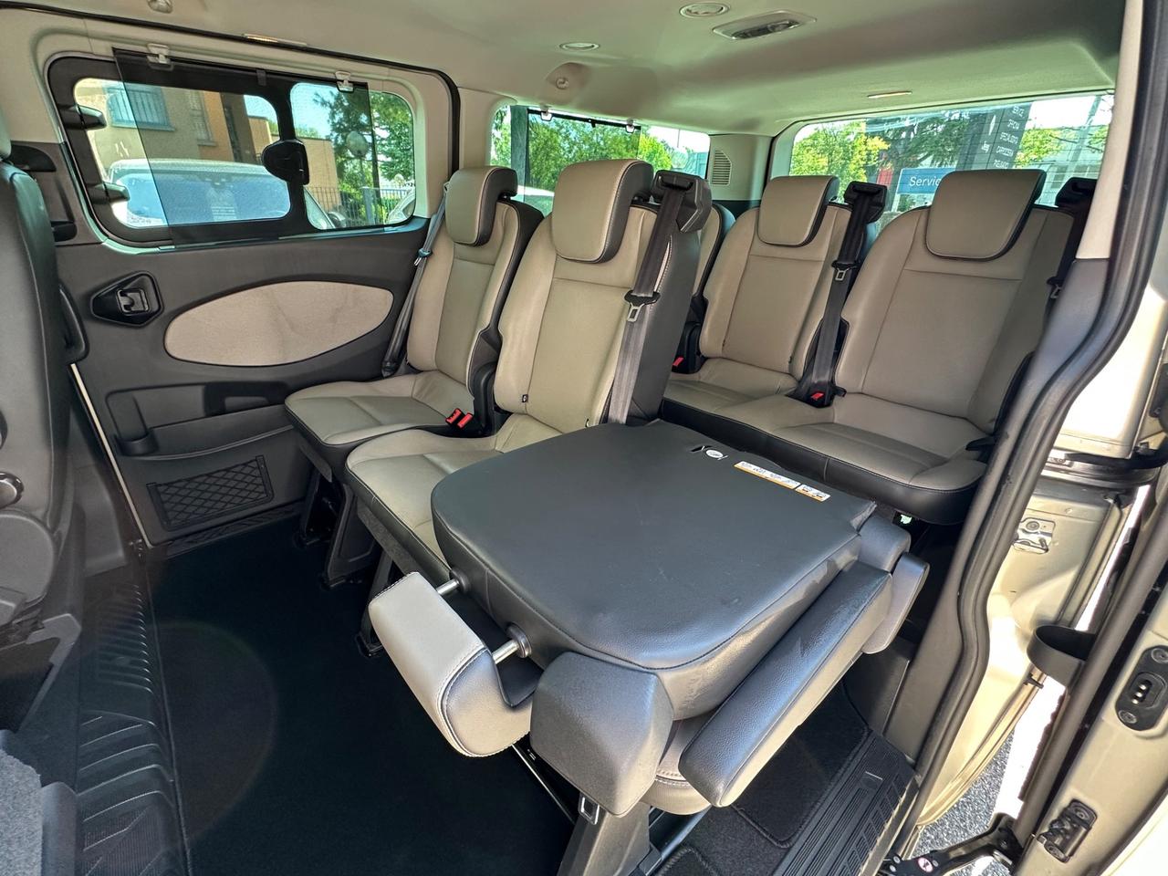 Ford Tourneo Custom Tourneo Custom 300 2.2 TDCi 155CV PL Titanium