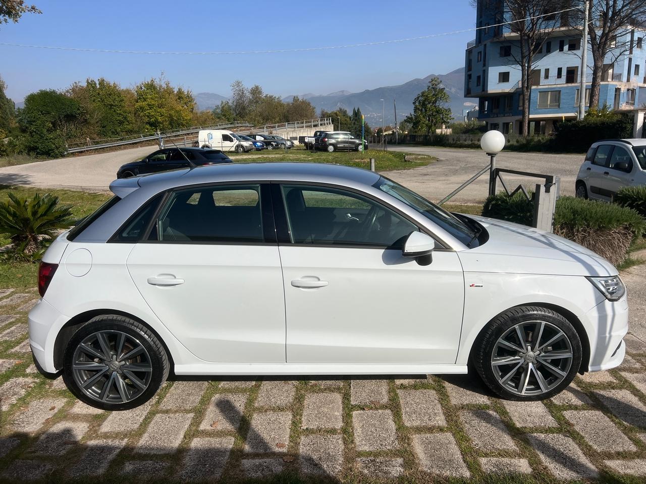 Audi A1 SPORTBACK 1.4TDI 90CV S-LINE-2017