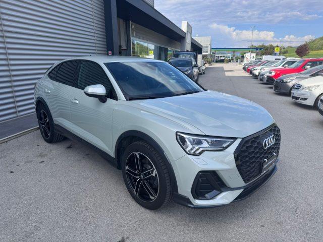 AUDI Q3 SPB 35TDI S-tronic Identity Black S-line SPORTBACK