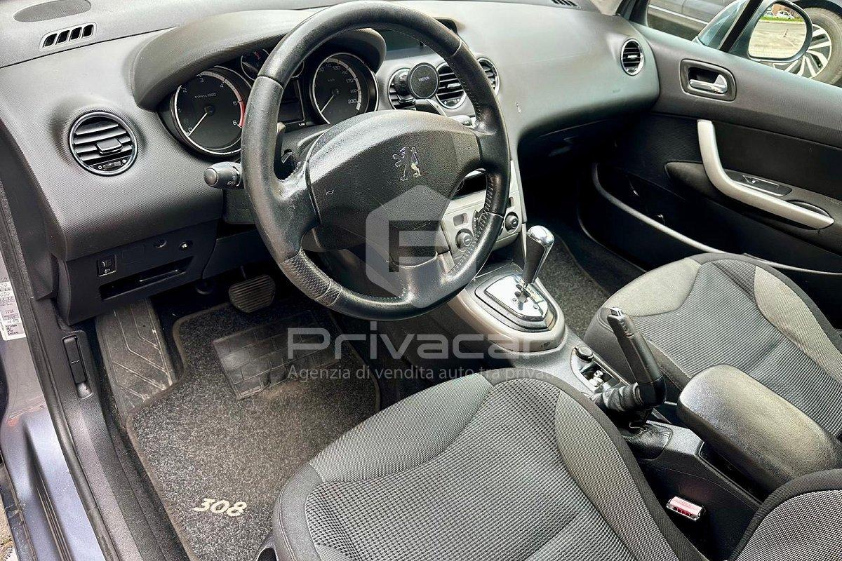 PEUGEOT 308 1.6 8V HDi 112CV cambio robotizzato 5p. Tecno