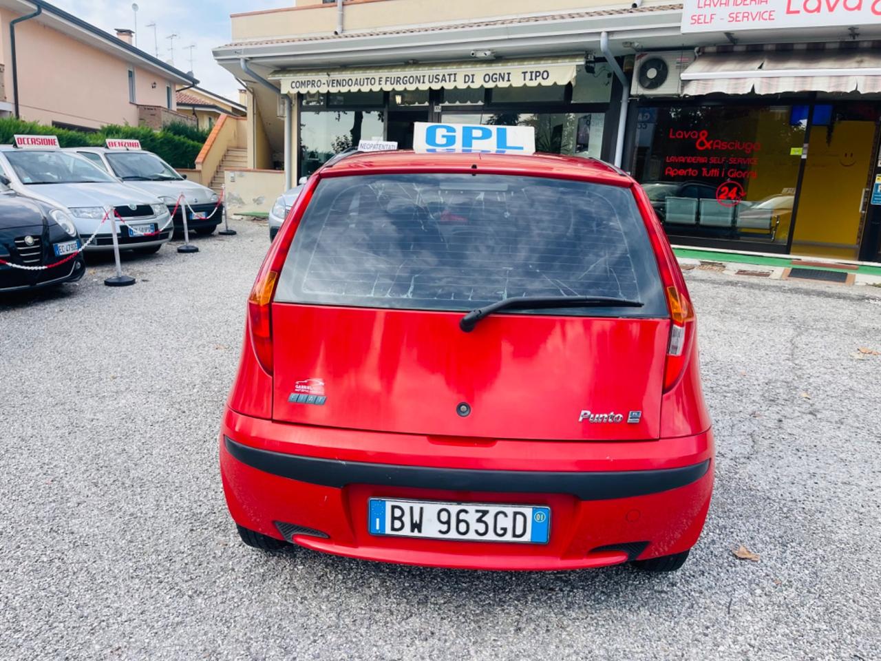 Fiat Punto 1.2i Benzina/Gpl Ok Neopatentati