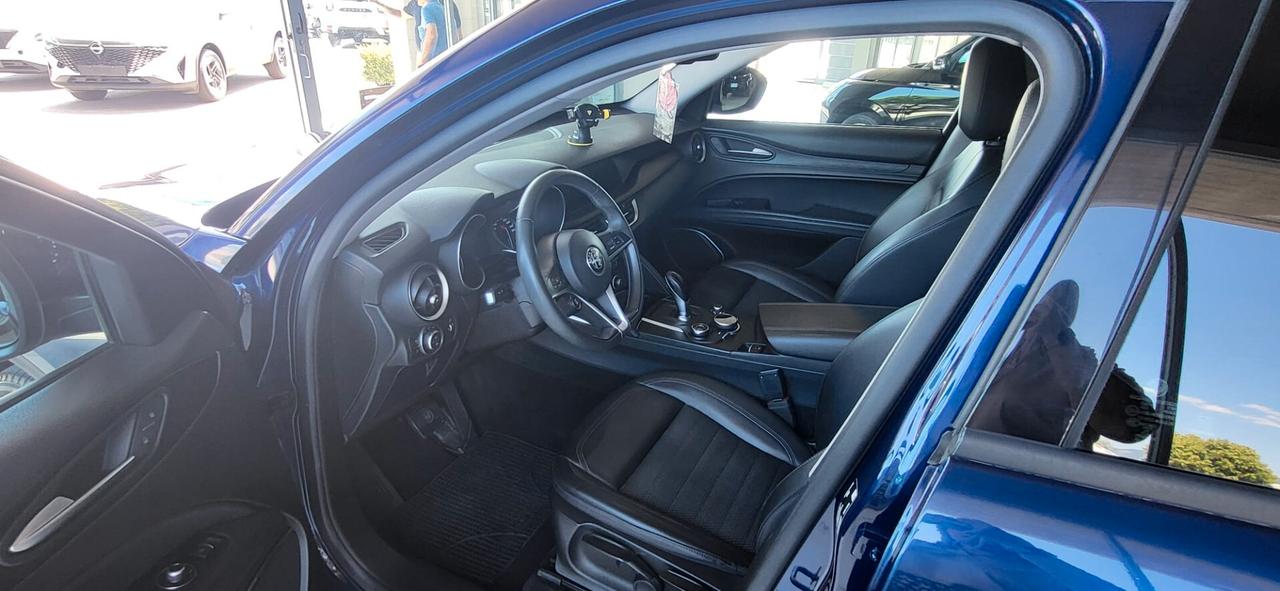 Alfa Romeo Stelvio 2.2 Turbodiesel 210 CV AT8 Q4 Executive