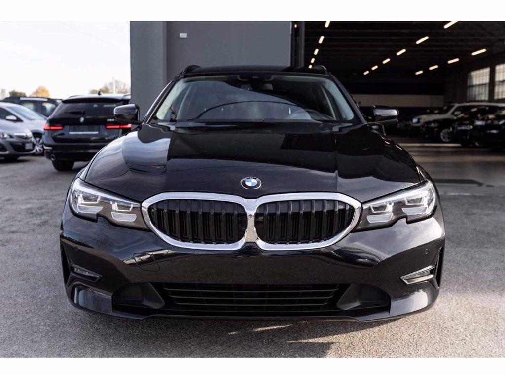 BMW 320d xDrive Touring Business Advantage del 2020