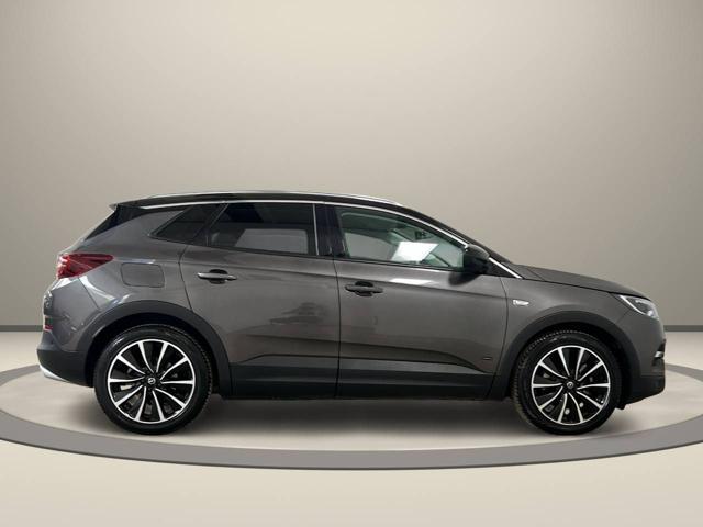 OPEL Grandland X 1.6 Hybrid4 Plug-in aut. AWD